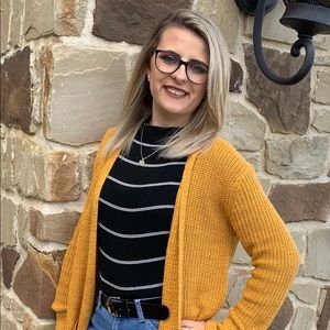 Meet your Posher, Madison